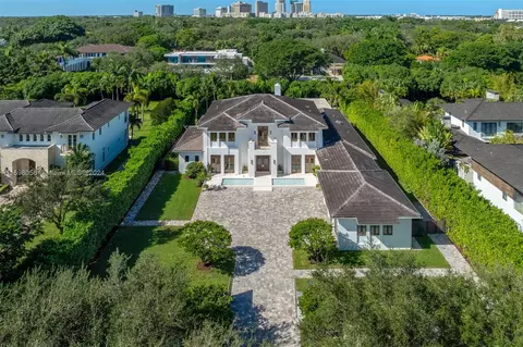 View/Area - 9050 SW 63rd Ct, Pinecrest, FL 33156 photo 1 of 2