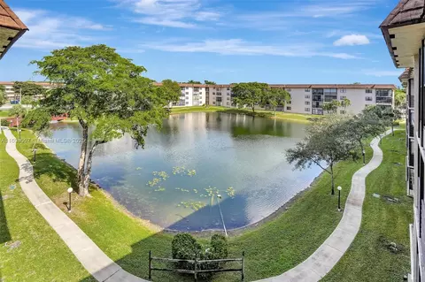 4970 E Sabal Palm Blvd #408, Tamarac, FL 33319