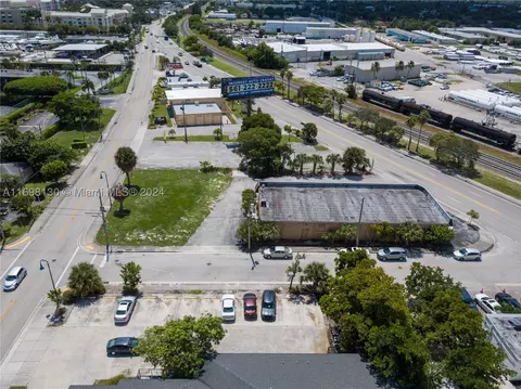 1800 S Dixie Hwy 1706 18th Ave, Lake Worth, FL 33460