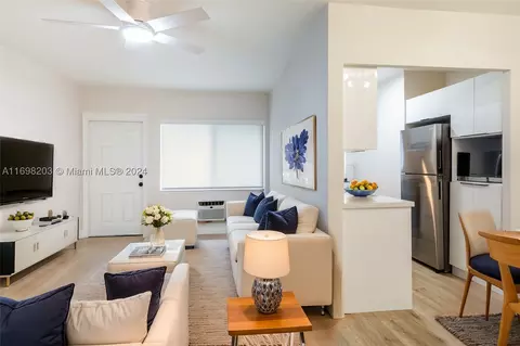 8129 Abbott Ave #5, Miami Beach, FL 33141
