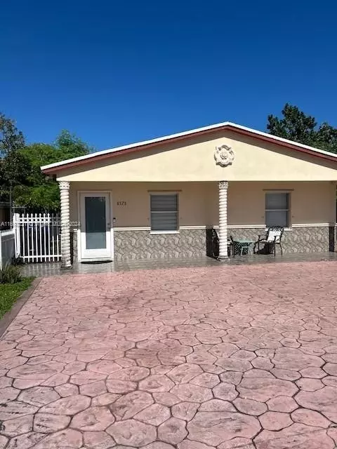 6373 Rodman St, Hollywood, FL 33023