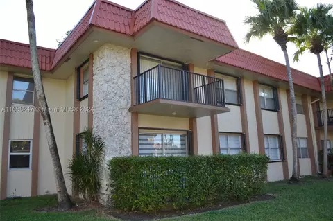 10477 SW 108th Ave #230, Miami, FL 33176