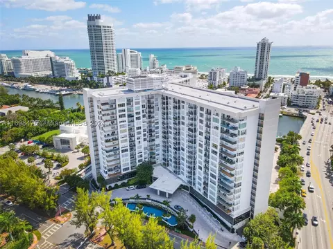 4101 Pine Tree Dr #1702, Miami Beach, FL 33140