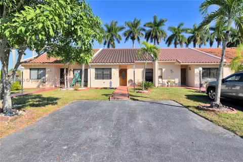6137 SW 147th Ct #6137, Miami, FL 33193