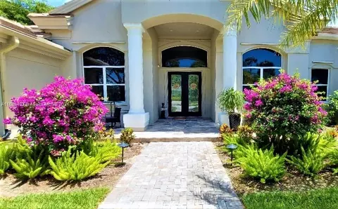 24521 Woodsage Dr, Bonita Springs, FL 34134