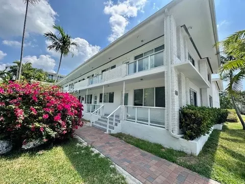1065 98th St #2, Bay Harbor Islands, FL 33154