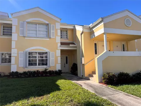 2259 SE 27th Dr #104-E, Homestead, FL 33035