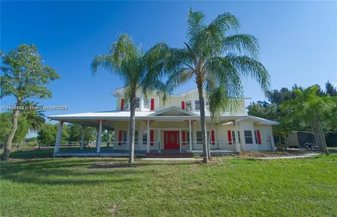 3250 E Case Rd, Labelle, FL 33935