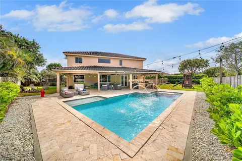 2132 NW 15th Ter, Homestead, FL 33030