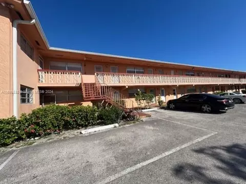 285 NE 191st St #2903, Miami, FL 33179