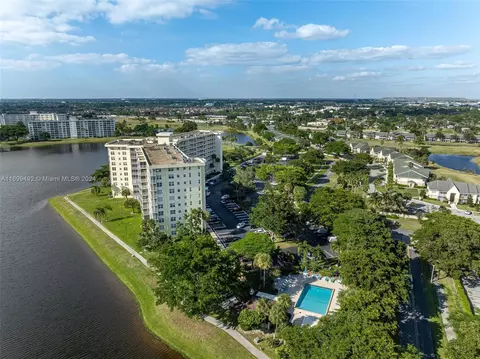 3095 N Course Dr #109, Pompano Beach, FL 33069