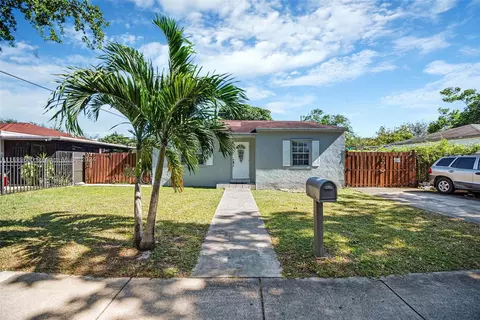 12435 NW 10th Ave, North Miami, FL 33168