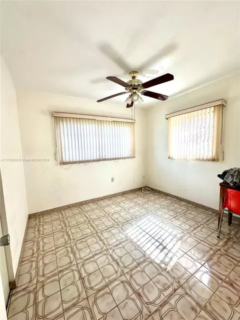 Other - 480 W 37th St, Hialeah, FL 33012 photo 4 of 11