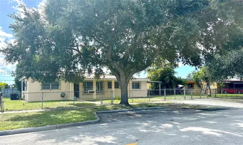 Other - 480 W 37th St, Hialeah, FL 33012 photo 9 of 11