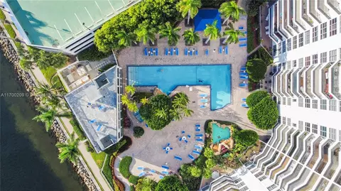 3600 Mystic Pointe Dr #1408, Aventura, FL 33180