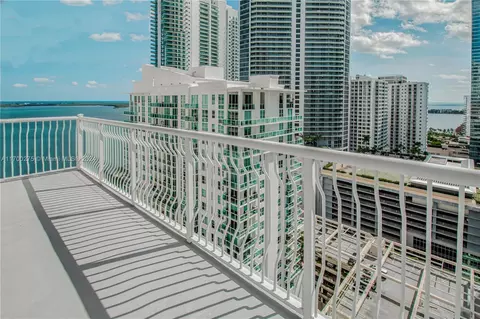 1200 Brickell Bay Dr #2623, Miami, FL 33131
