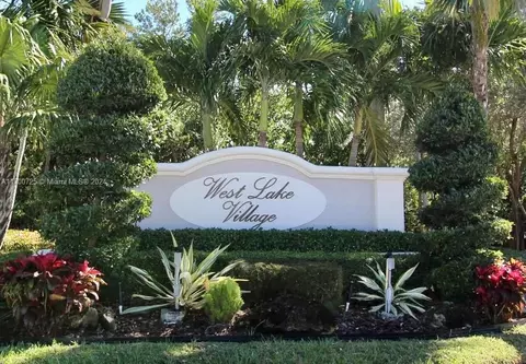 1491 Weeping Willow Way #1491, Hollywood, FL 33019