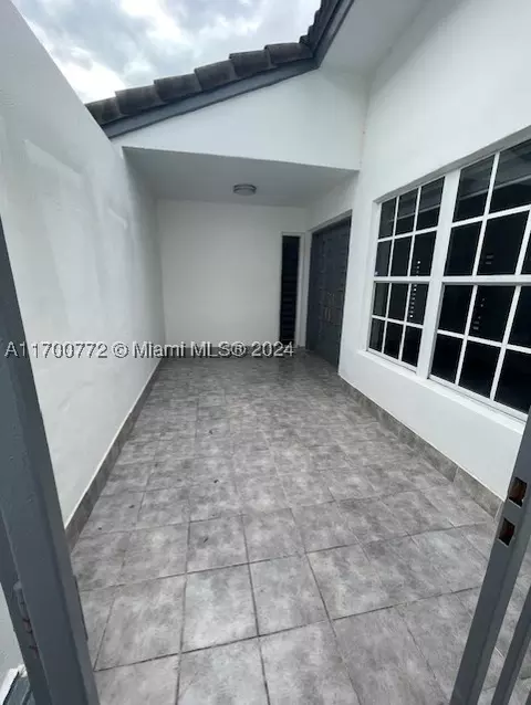 6194 SW 149th Ave, Miami, FL 33193