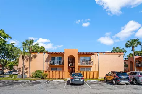 7225 Miami Lakes Dr #C21, Miami Lakes, FL 33014