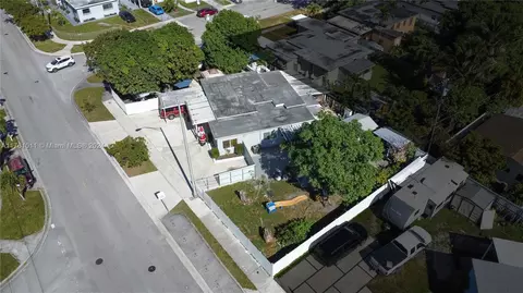 5351 E 2nd Ave, Hialeah, FL 33013 photo 31