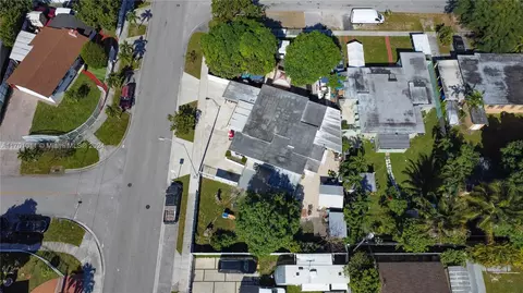 5351 E 2nd Ave, Hialeah, FL 33013 photo 30