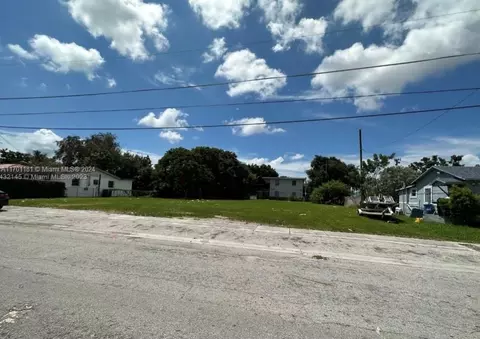 1624 NW 60th St, Miami, FL 33142