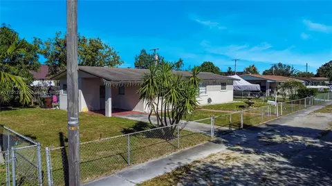 View/Area - 75 W 36th Pl, Hialeah, FL 33012 photo 2 of 4