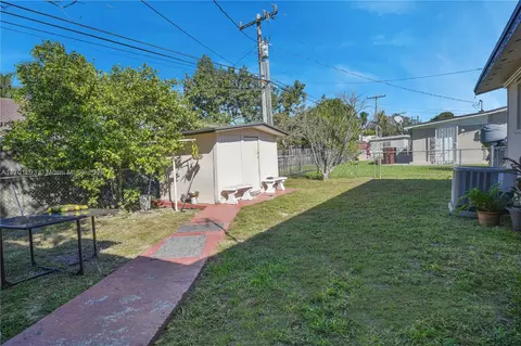 Exterior - 75 W 36th Pl, Hialeah, FL 33012 photo 1 of 1