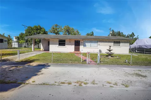 Other - 75 W 36th Pl, Hialeah, FL 33012 photo 2 of 7