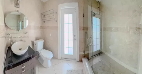 19620 E Oakmont Dr, Hialeah, FL 33015 photo 29