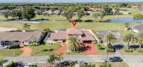 19620 E Oakmont Dr, Hialeah, FL 33015 photo 40
