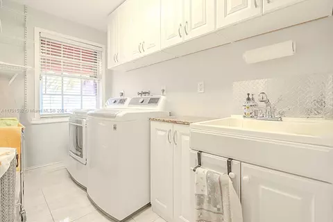 19620 E Oakmont Dr, Hialeah, FL 33015 photo 31