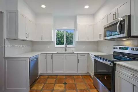 2830 De Soto Blvd, Coral Gables, FL 33134
