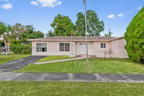 12545 SW 32nd Ter, Miami, FL 33175