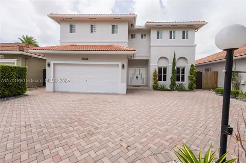 13424 SW 136th Ter, Miami, FL 33186