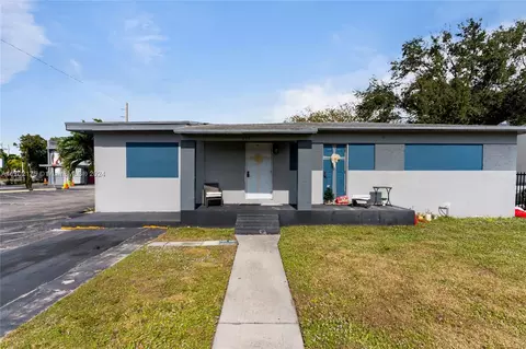 809 NW 18th St, Fort Lauderdale, FL 33311