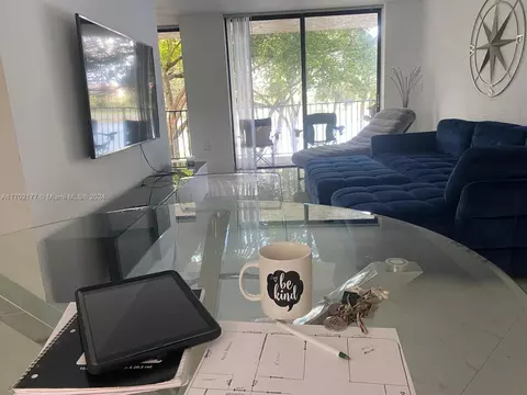 3400 Blue Lake Dr #301, Pompano Beach, FL 33064