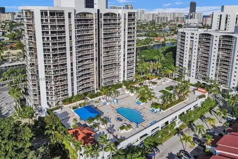 3598 Yacht Club Dr #1103, Aventura, FL 33180