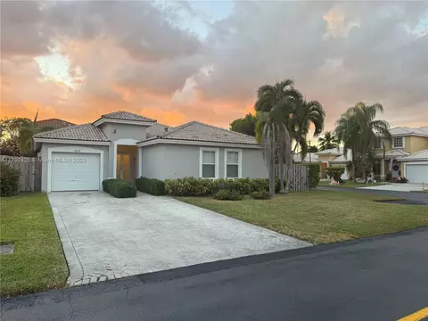 Undisclosed, Miami, FL 33196 photo 45