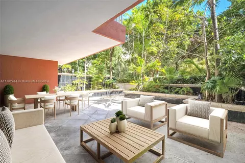 785 Crandon Blvd #205/305, Key Biscayne, FL 33149