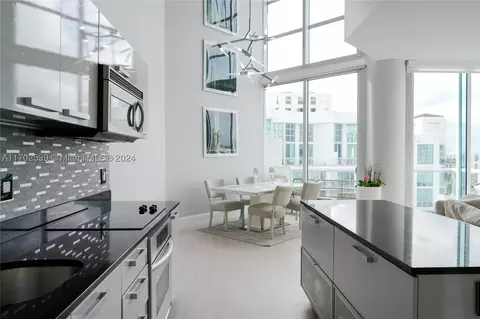 3131 NE 188th St #21207, Aventura, FL 33180