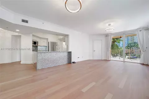151 Michigan Ave #522, Miami Beach, FL 33139