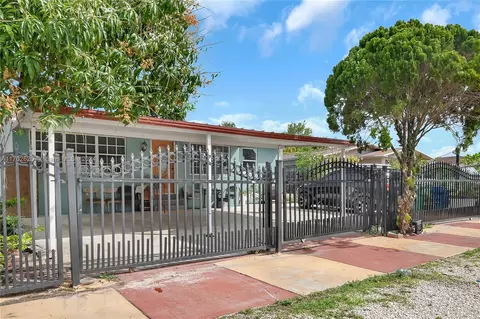 2731 NW 100th St, Miami, FL 33147