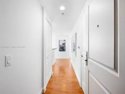 350 SE 2nd St #2430, Fort Lauderdale, FL 33301