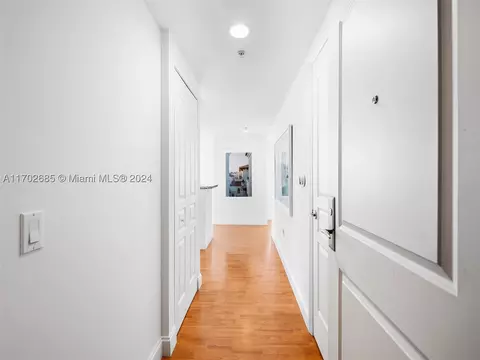 350 SE 2nd St #2430, Fort Lauderdale, FL 33301