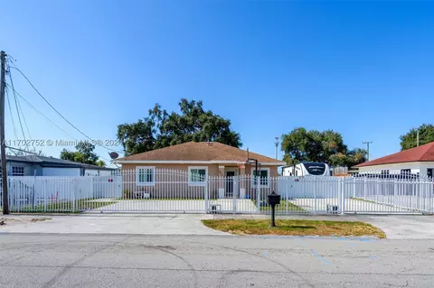 9400 NW 25th Ave, Miami, FL 33147