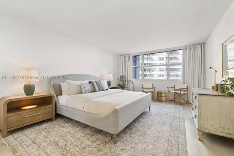 1420 Brickell Bay Dr #504B, Miami, FL 33131