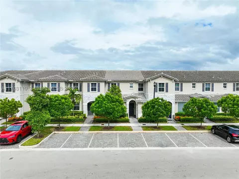 1467 SE 26th Rd, Homestead, FL 33035