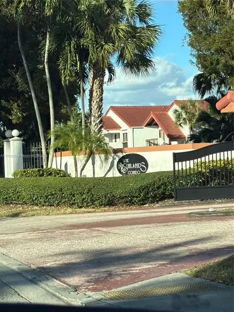 Undisclosed, Miami, FL 33193