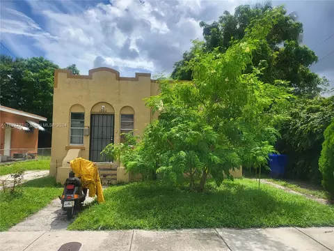 1266 NW 55th St, Miami, FL 33142